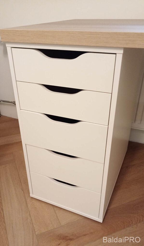 IKEA baldų surinkimas